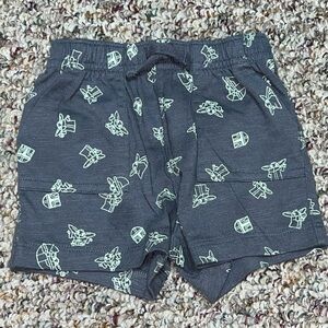 Boys, girls Star Wars Black and Green Shorts, baby yoda, 6 months